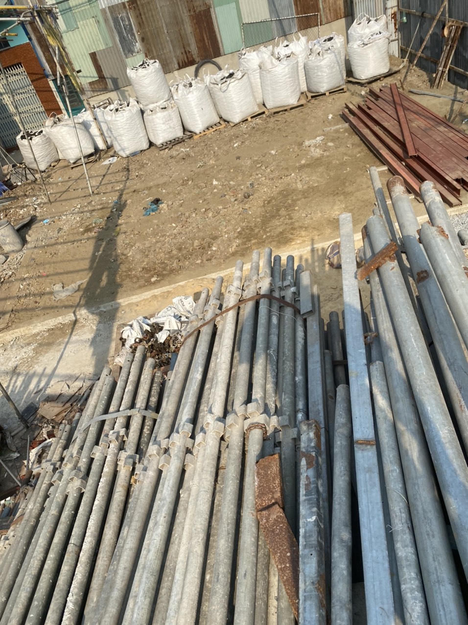 Lý do để chọn mua bán giàn giáo cũ tại "Mua Bán Giàn Giáo Xà Gồ Cũ"