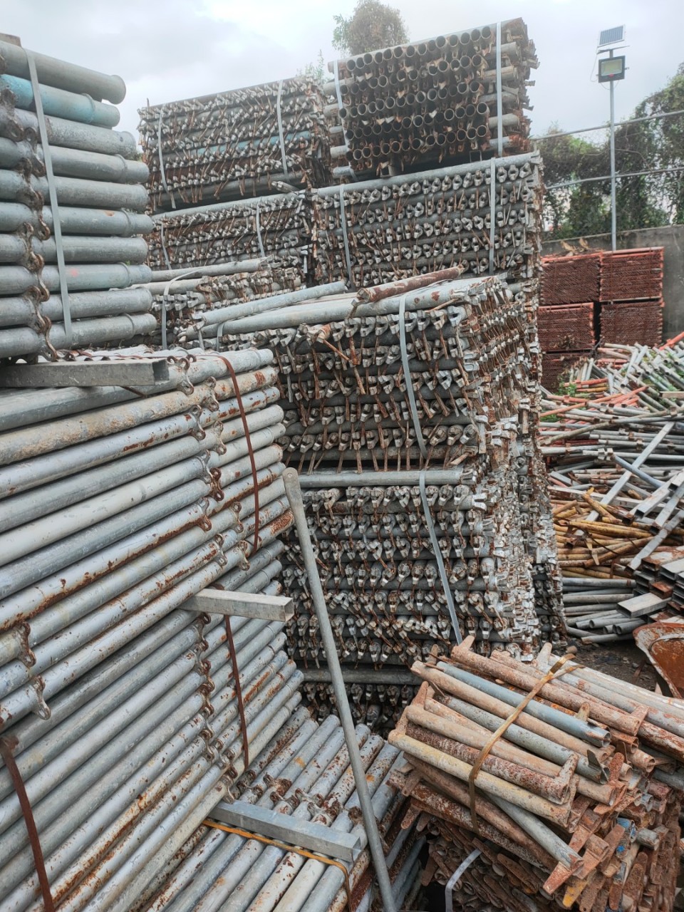 Phụ kiện chống nêm TP.HCM an toàn, giá tốt nhất Phụ kiện chống nêm TP.HCM an toàn, giá tốt nhất