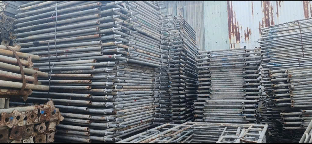 Thu mua xà gồ các loại tại công trình Cần Thơ